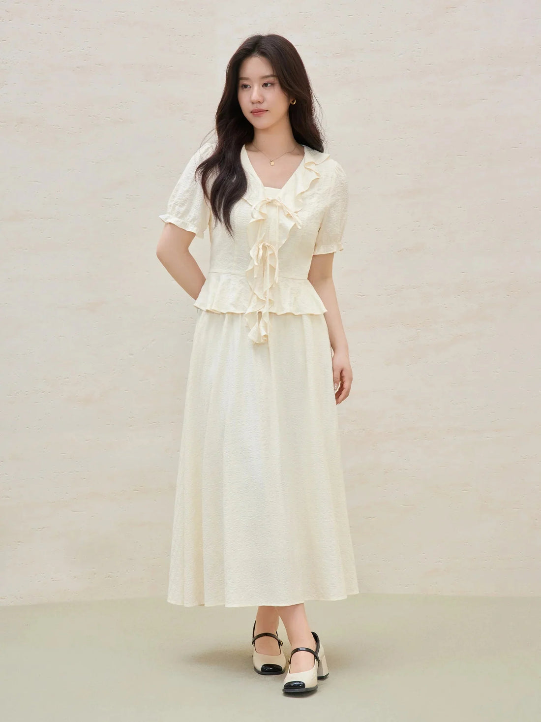 Women’s Plus Size Ruffled Blouse & Skirt Set