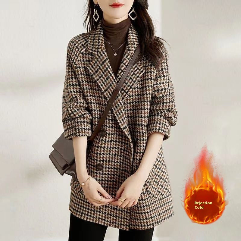 Blazar with Collar in Houndstooth pattern-  Woman's Woolen Blazer